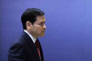 Marco Rubio dice que EE.UU. impondrá más sanciones a Cuba